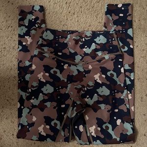 Balance Athletica Ascend Leggings